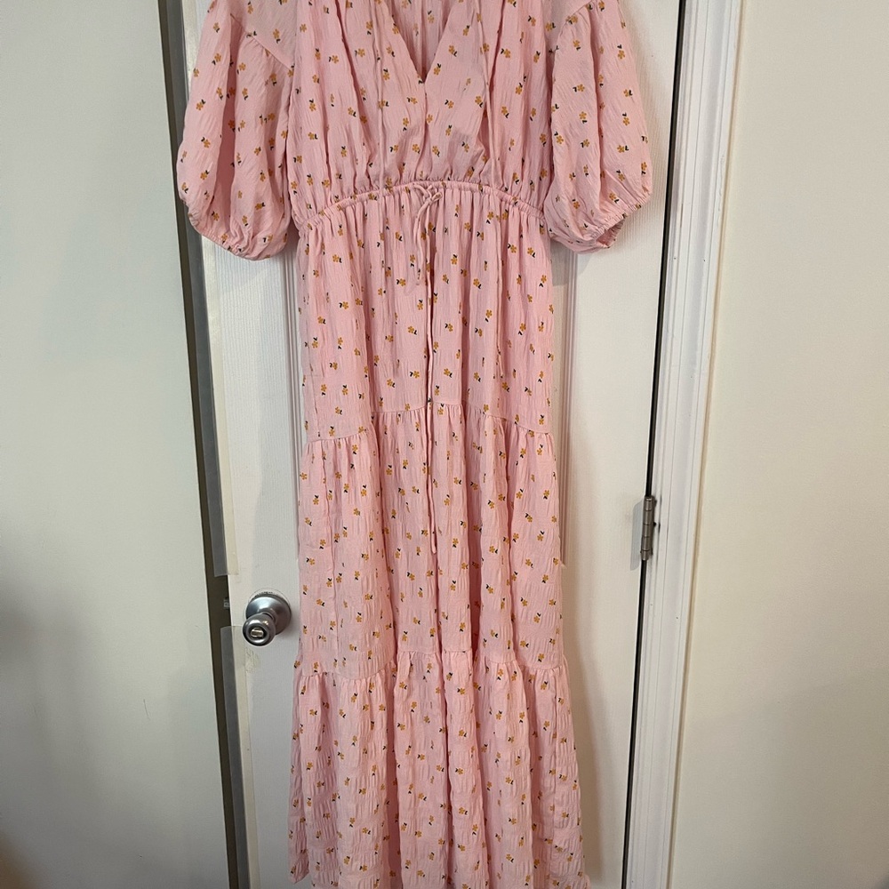 Petal & Pup Pink Floral Puff-Sleeve Tiered Maxi Dress